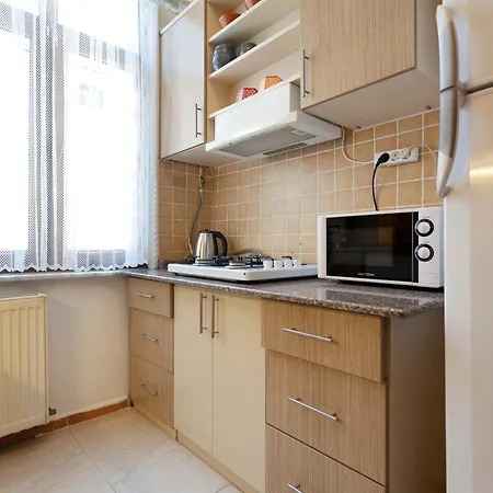 Historic Getaway In Pera Appartement *