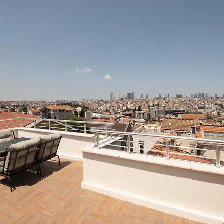 Historic Getaway In Pera اسطنبول