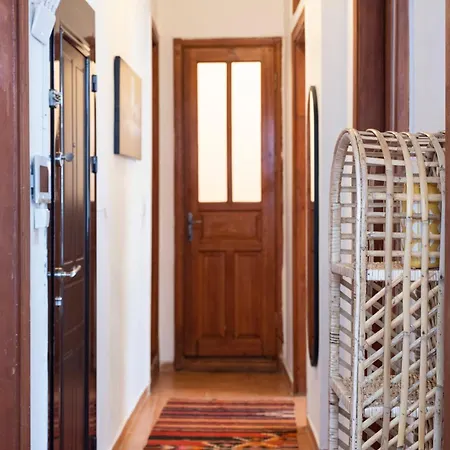 Historic Getaway In Pera איסטמבול